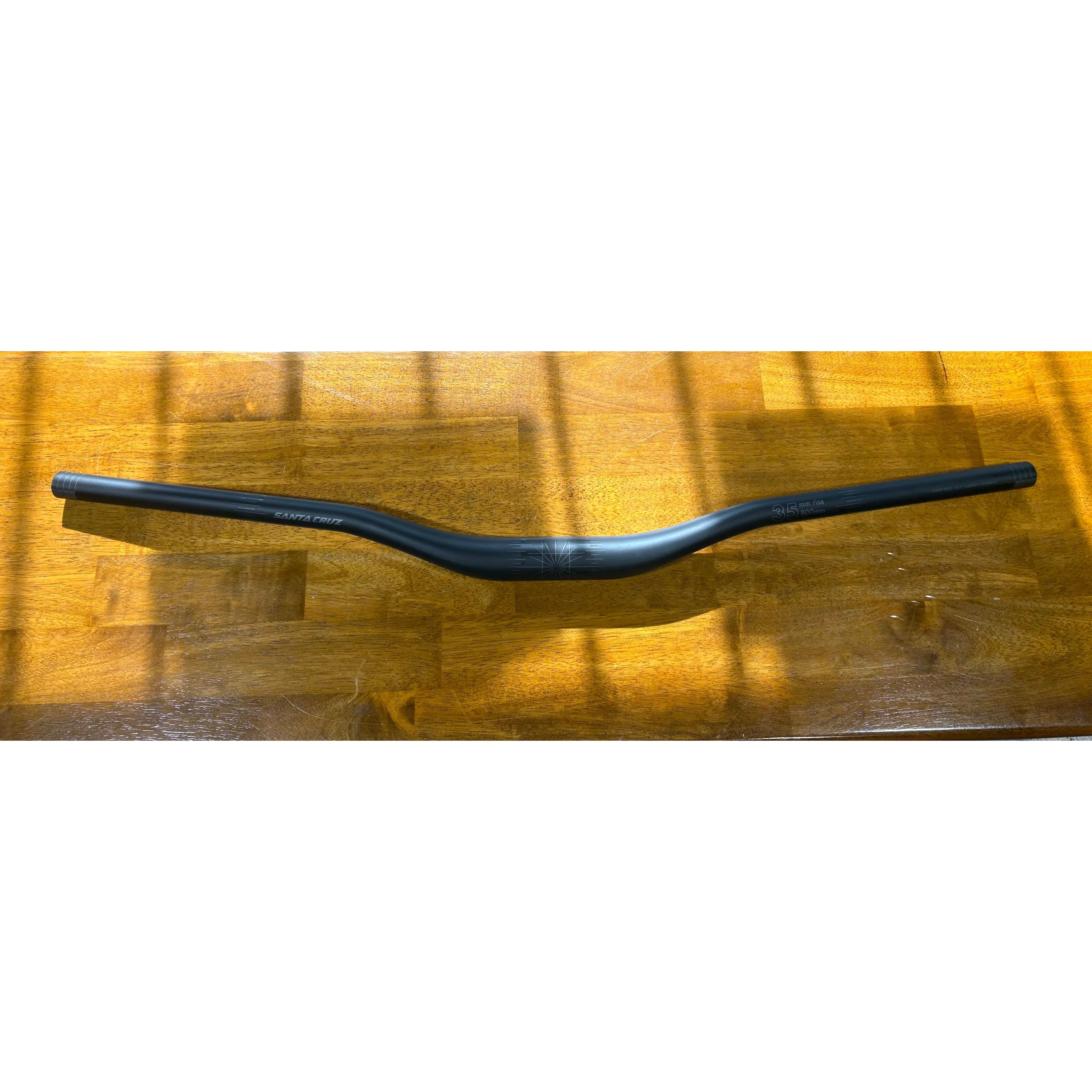 Santa Cruz Carbon Handlebar 35mm Rise, 800mm Width, 35mm Clamp, Take Off